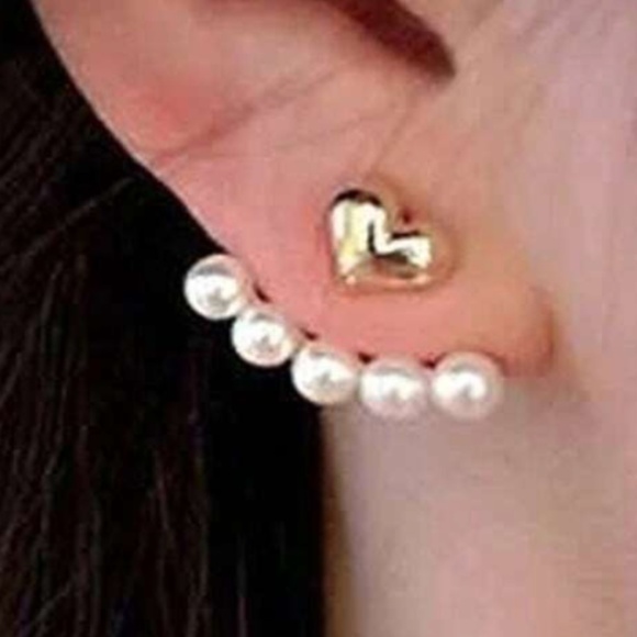 Luxe Faux Pearl Gold Tone Heart Earrings - Picture 2 of 4